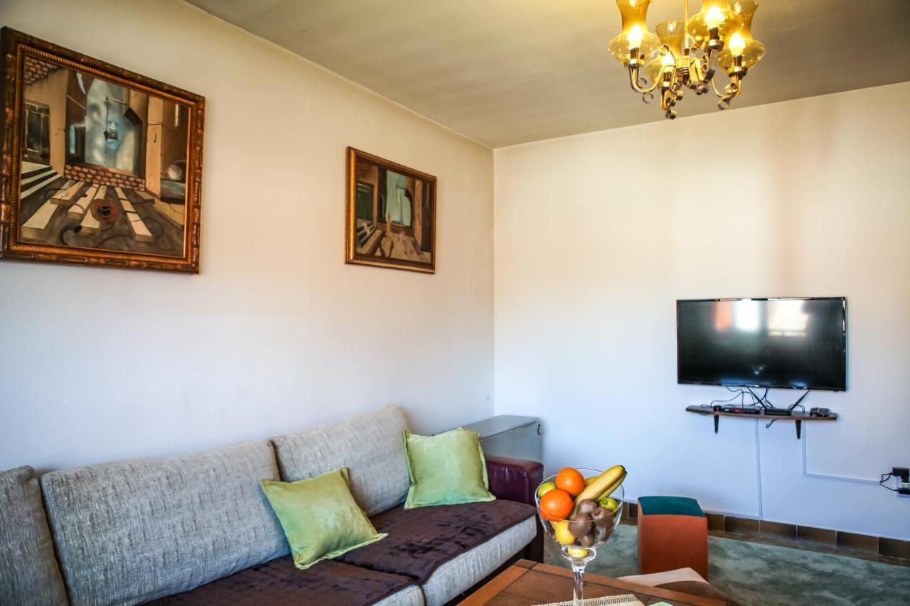 Apartment Dejan Cetinje Exterior photo